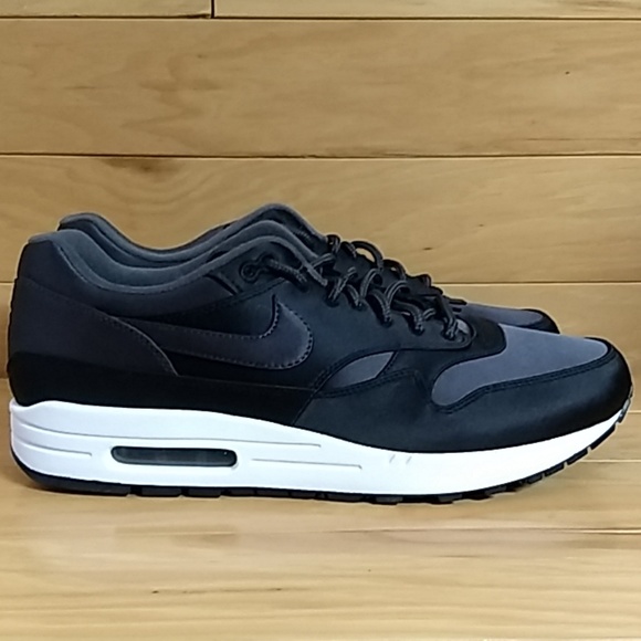 air max 1 satin pack